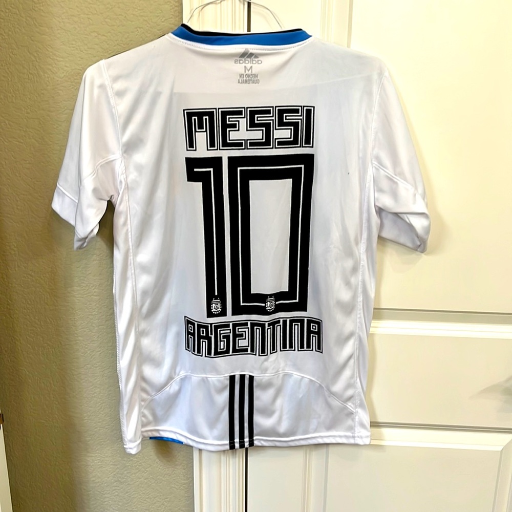 2018 Messi soccer jersey